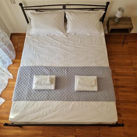 Apartament Floral House Kallithea Ateny Zewnętrze zdjęcie